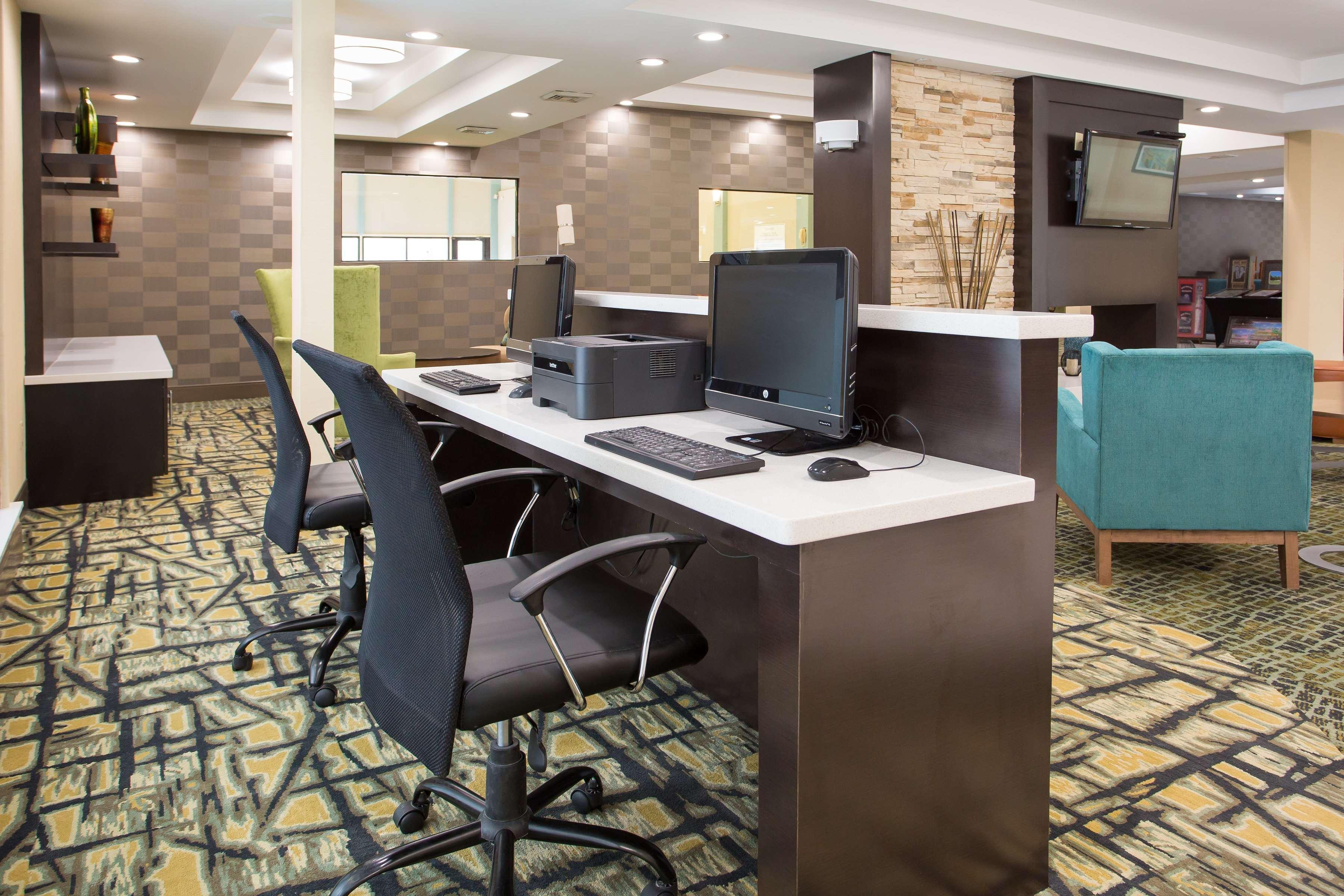 Best Western Plus New Englander Воберн Екстер'єр фото