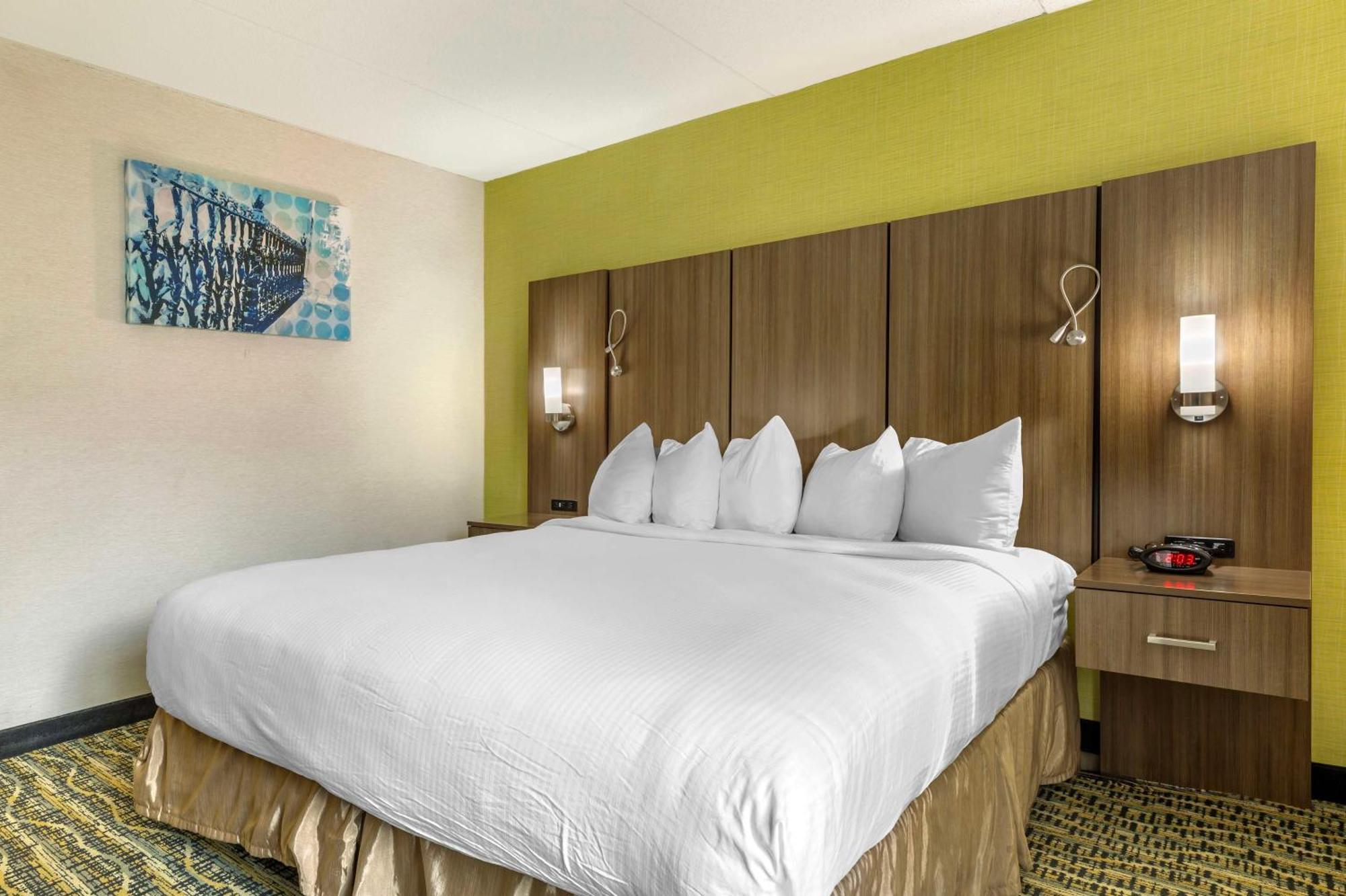 Best Western Plus New Englander Воберн Екстер'єр фото